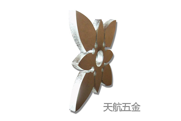 金屬激光切割加工技術(shù)性對(duì)比